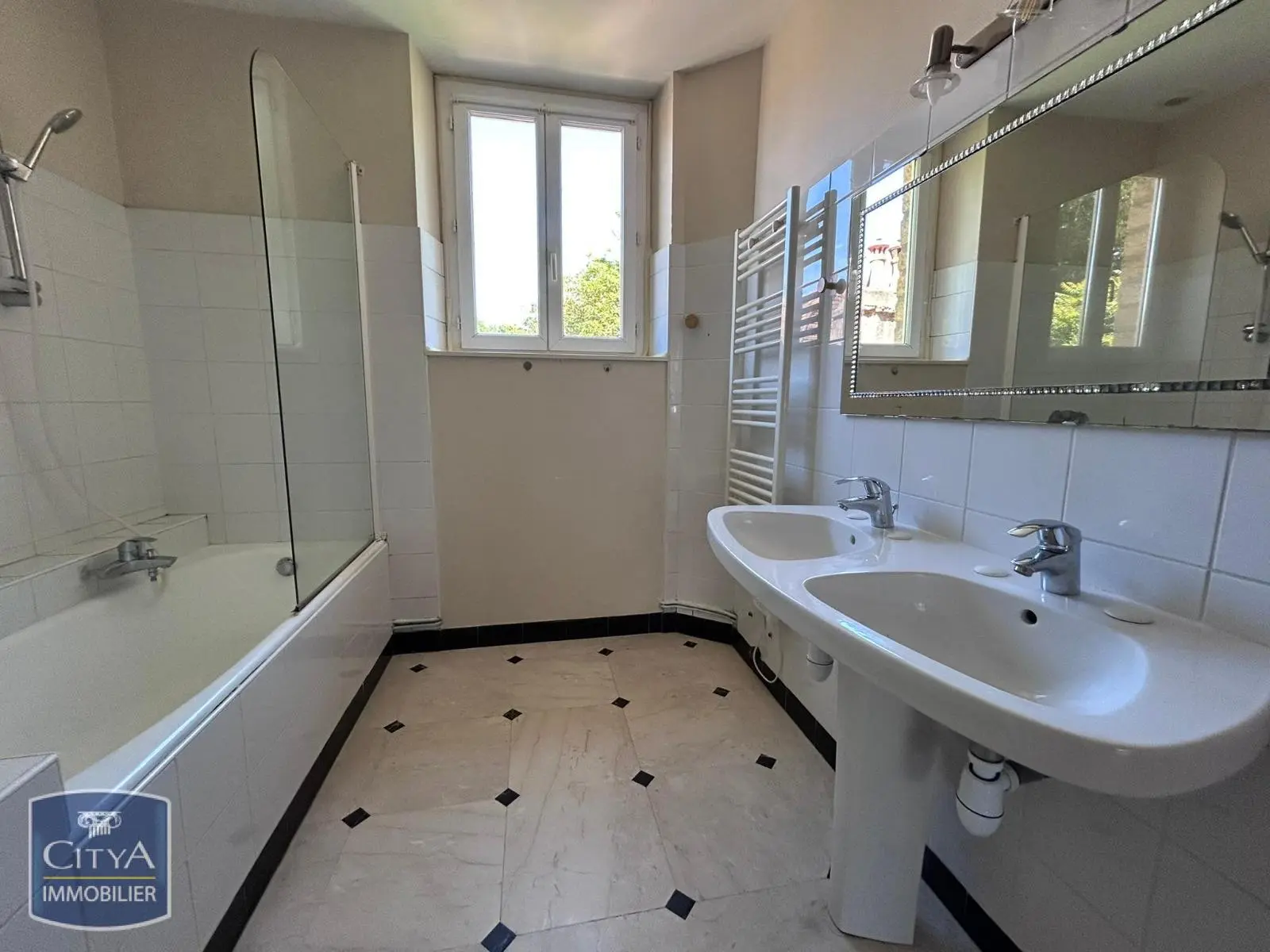 Photo 9 Appartement 3 pièces 80m²