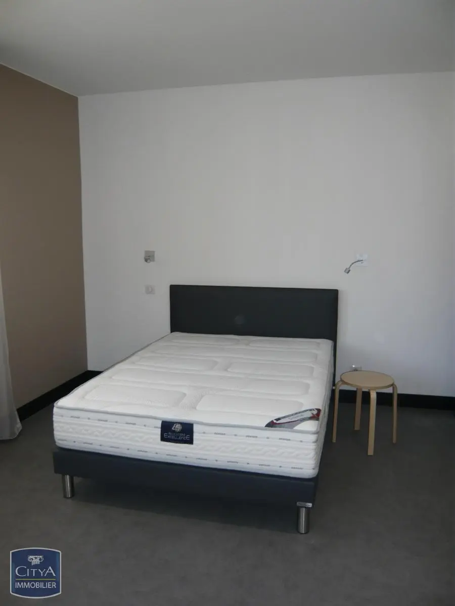 Photo 3 Appartement 1 pièce 27.3m²