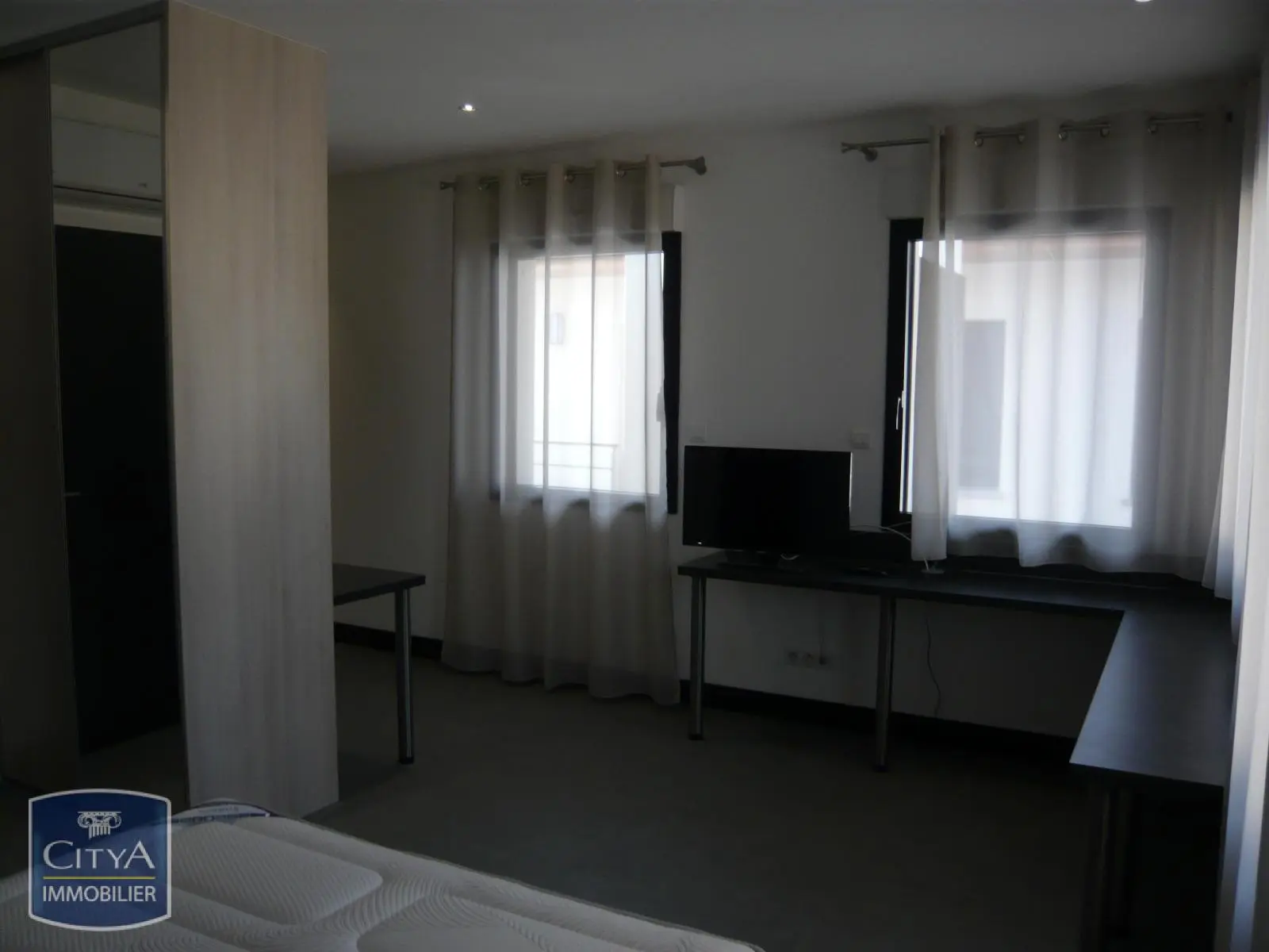 Photo 2 Appartement 1 pièce 27.3m²