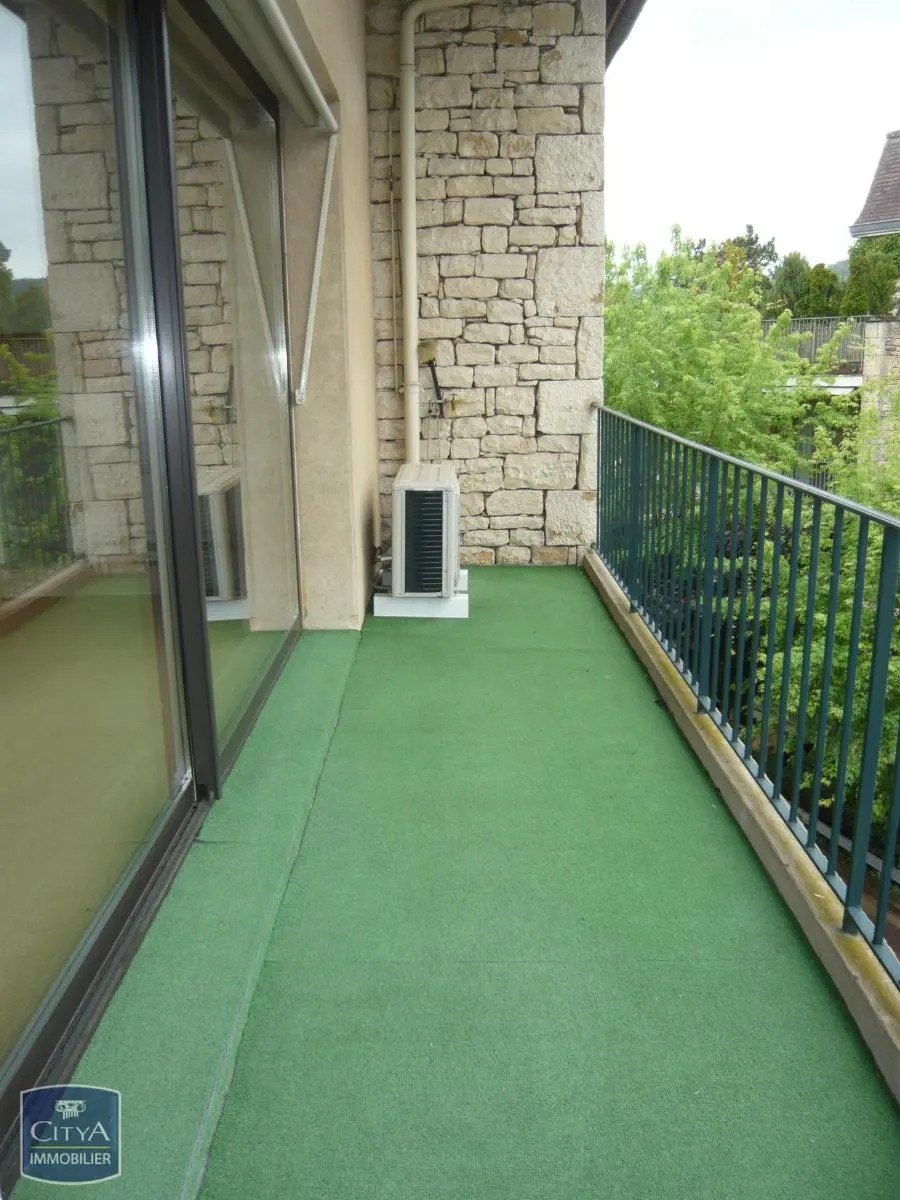 Photo 12 Appartement 5 pièces 149.82m²