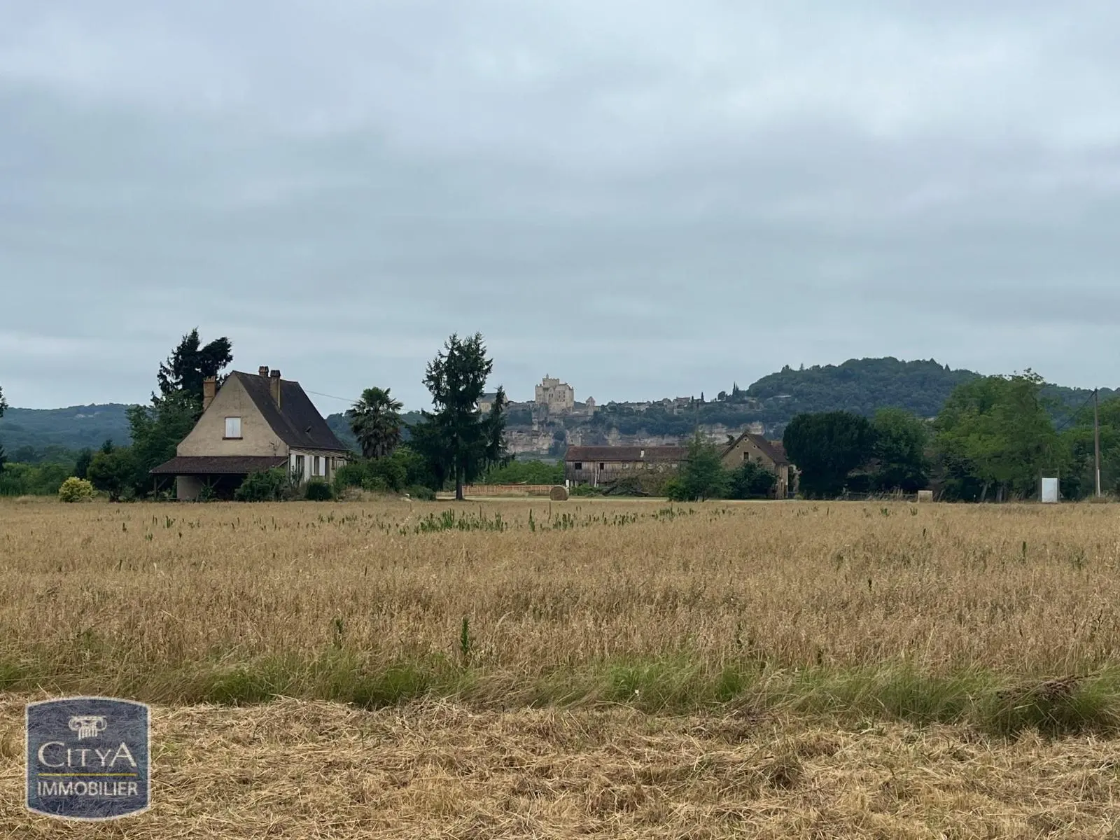 Photo 15 pour Maison 4 pièces 120m² Photo 15 Maison 4 pièces 120m²