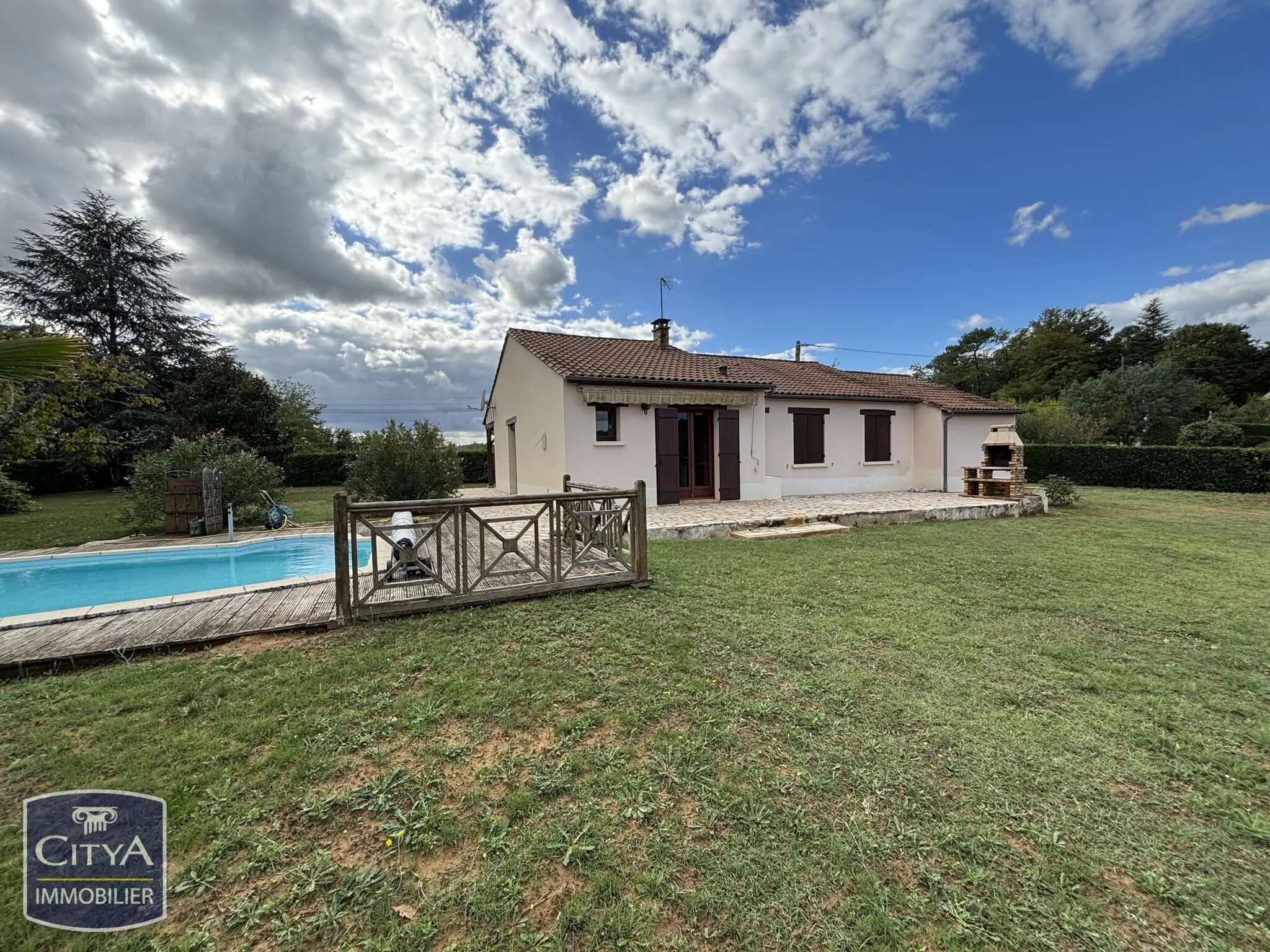 Photo 1 Maison 4 pièces 99m²
