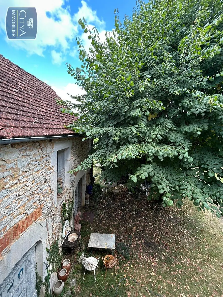Photo 15 Maison 10 pièces 246m²