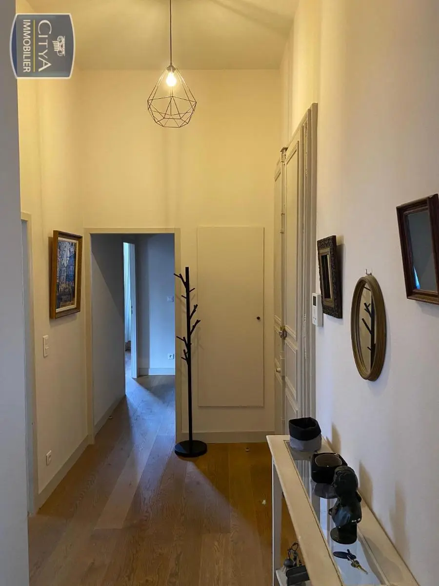 Photo 10 Appartement 4 pièces 98.07m²