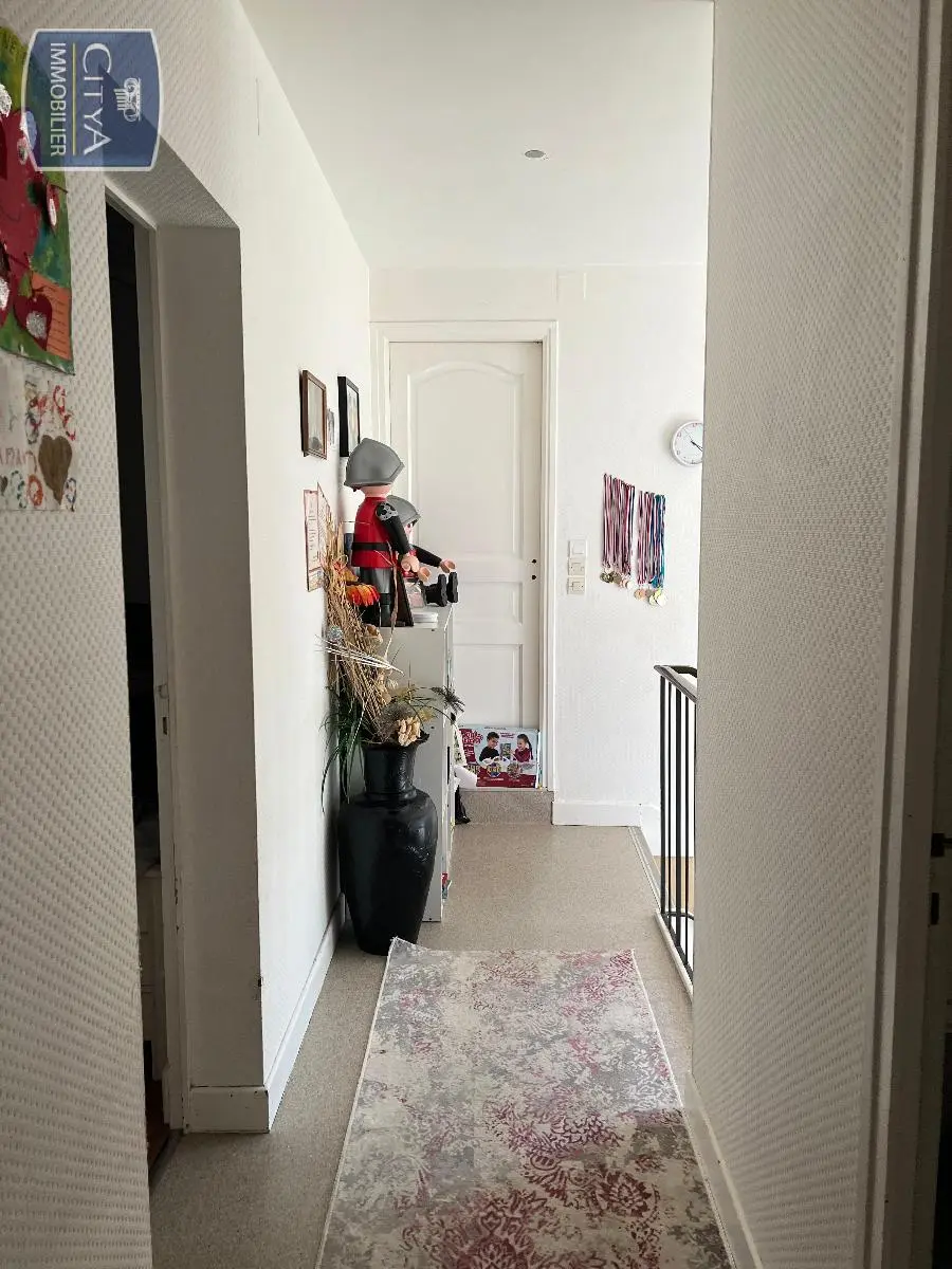 Photo 7 Maison 6 pièces 165m²