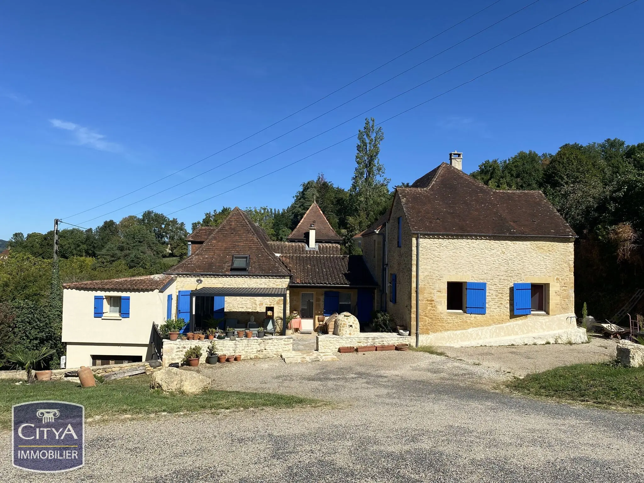 Photo 1 Maison 7 pièces 170m²