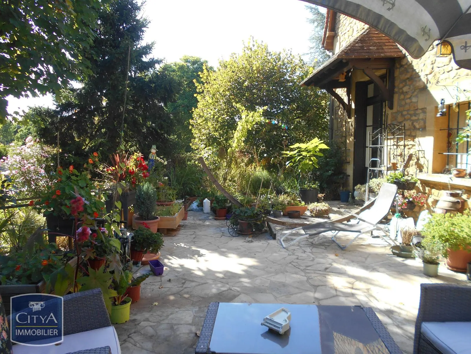 Photo 2 Maison 6 pièces 165m²
