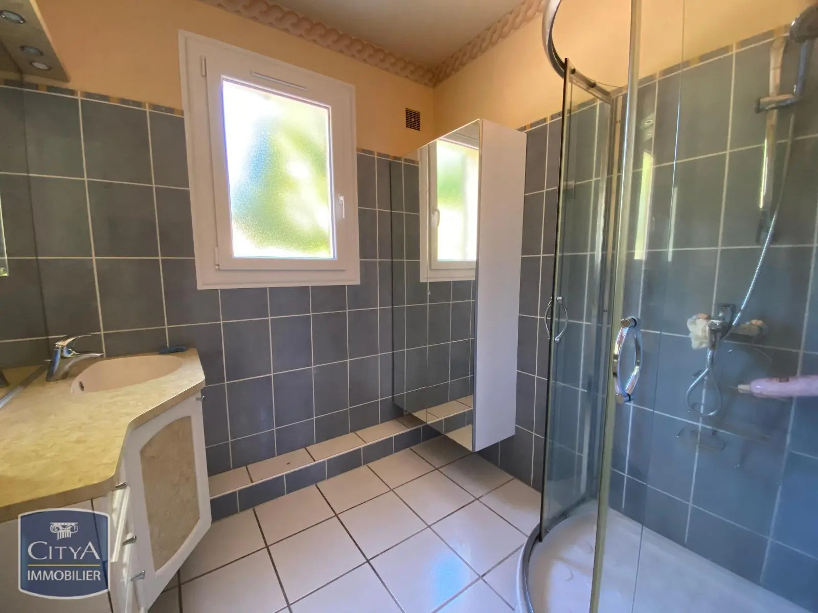 Photo 10 Maison 6 pièces 190m²