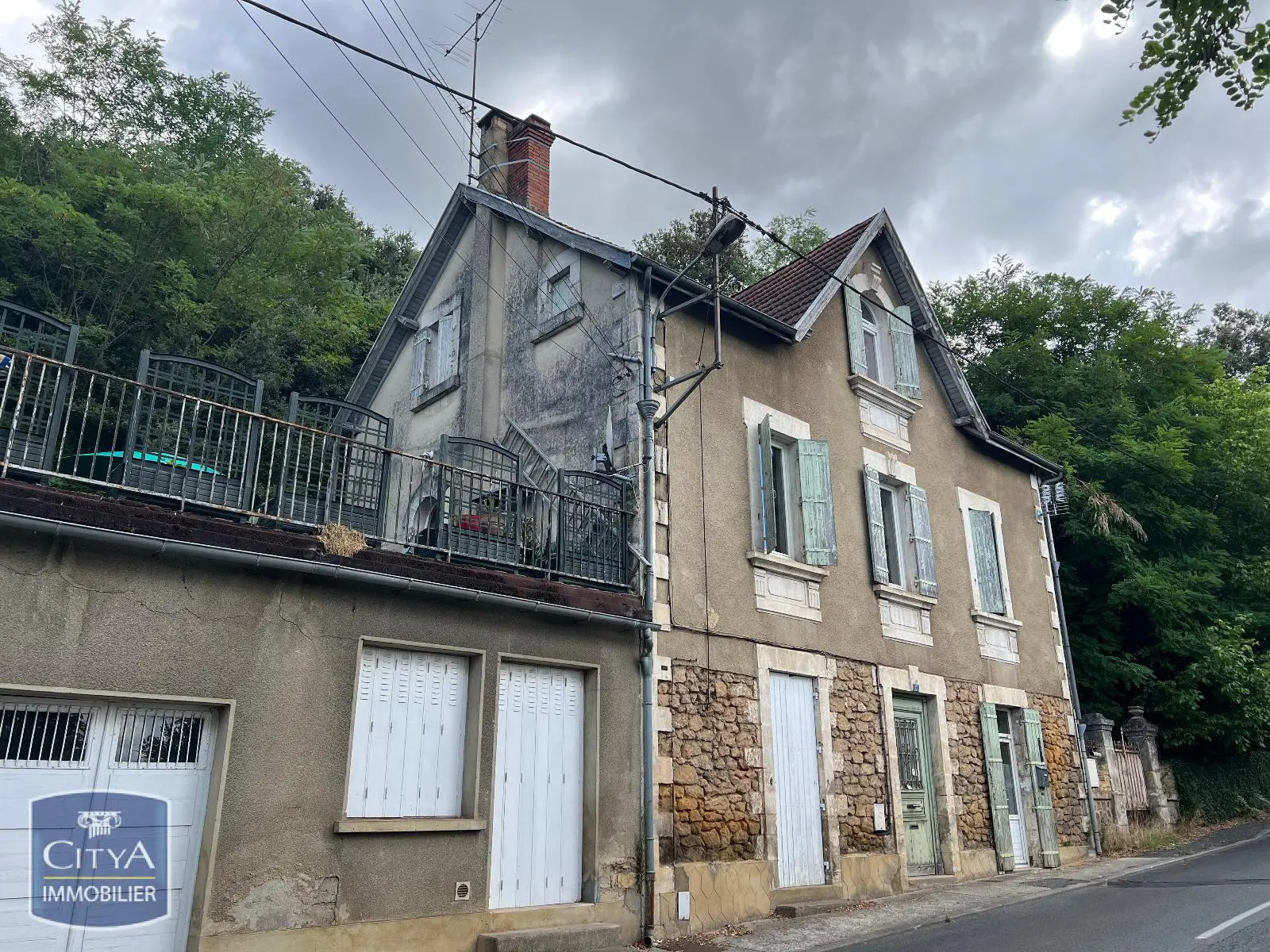 Photo 2 Immeuble 192m²