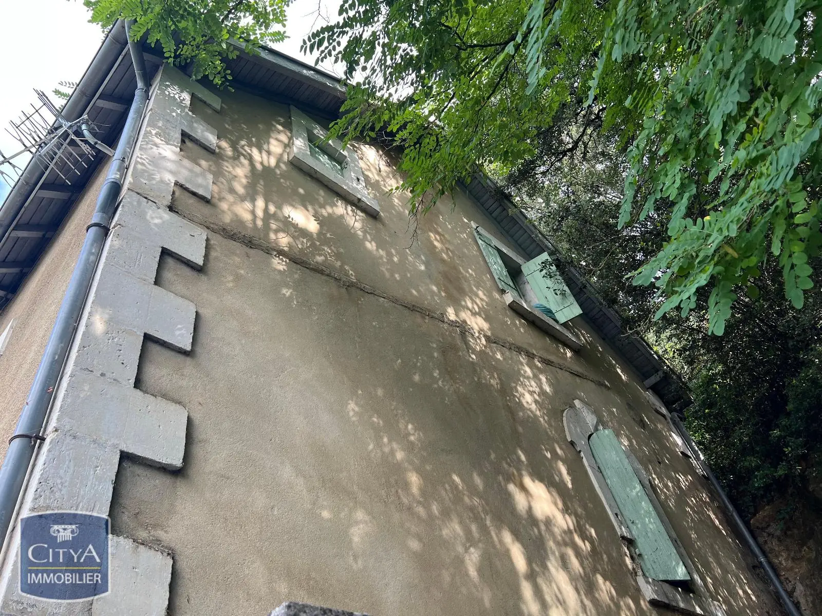 Photo 3 Immeuble 192m²