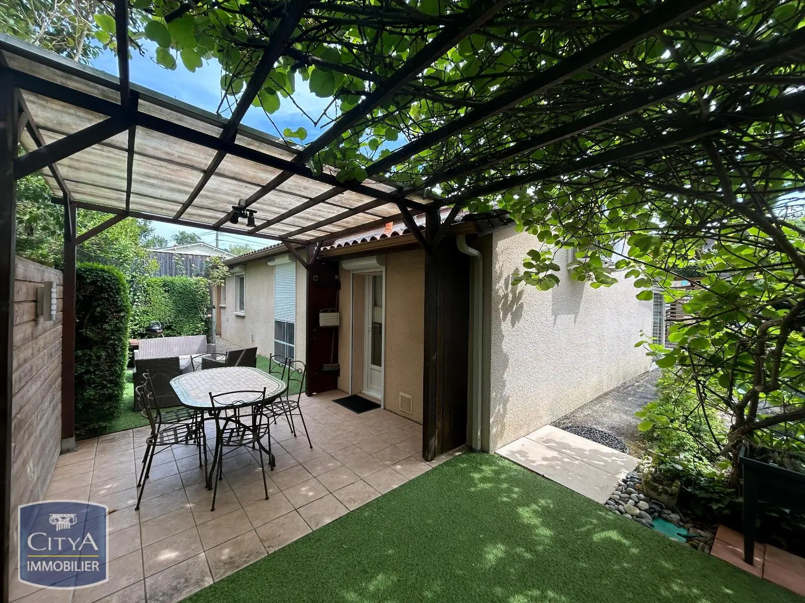 Photo 1 Maison 5 pièces 120m²