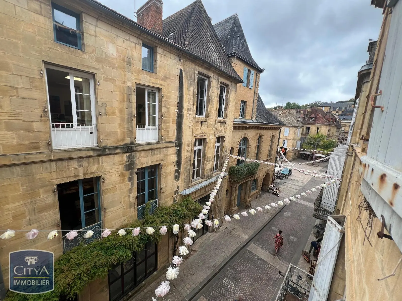 Photo 3 Immeuble 183.51m²