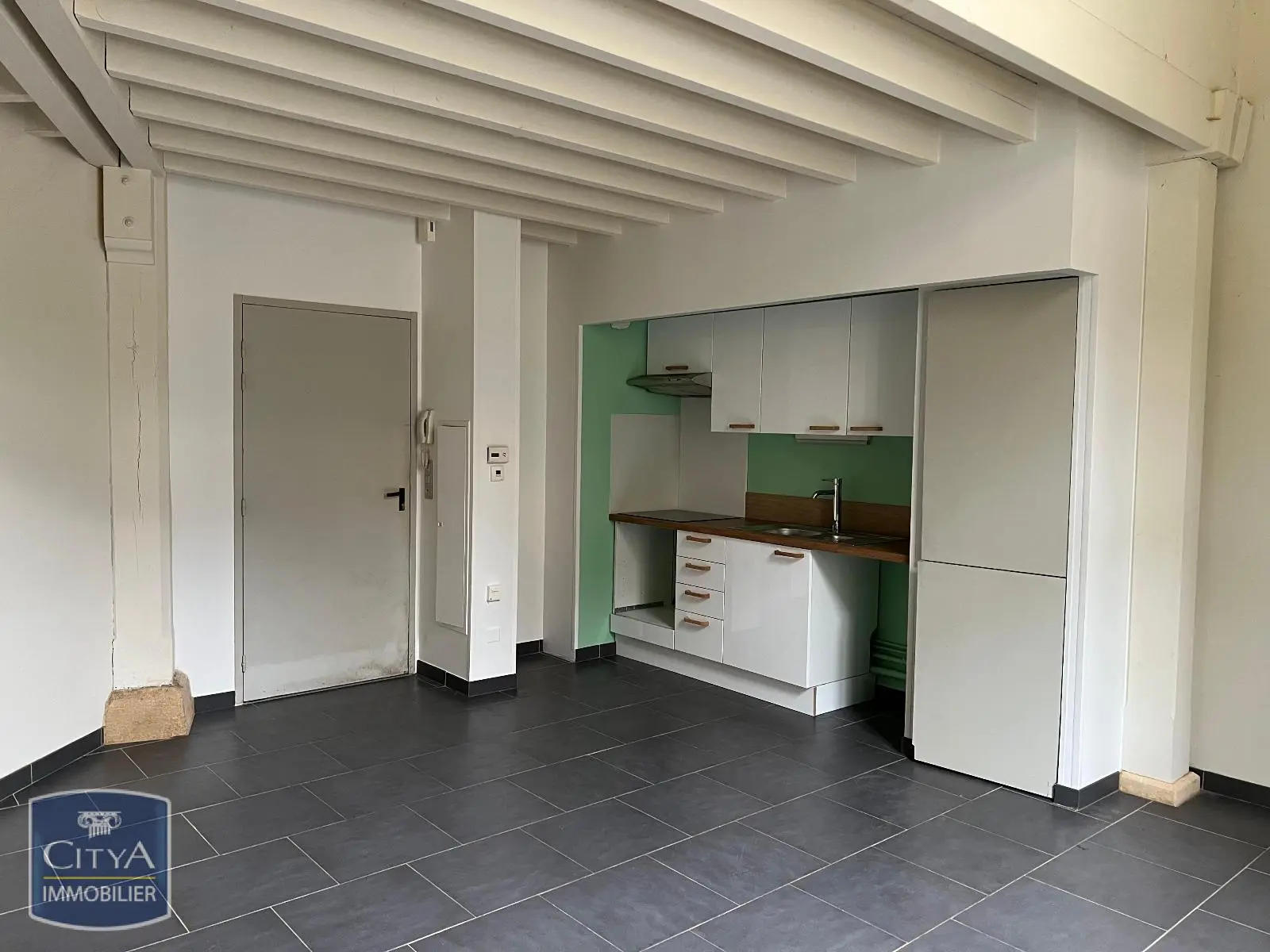 Photo 2 Appartement 2 pièces 43m²