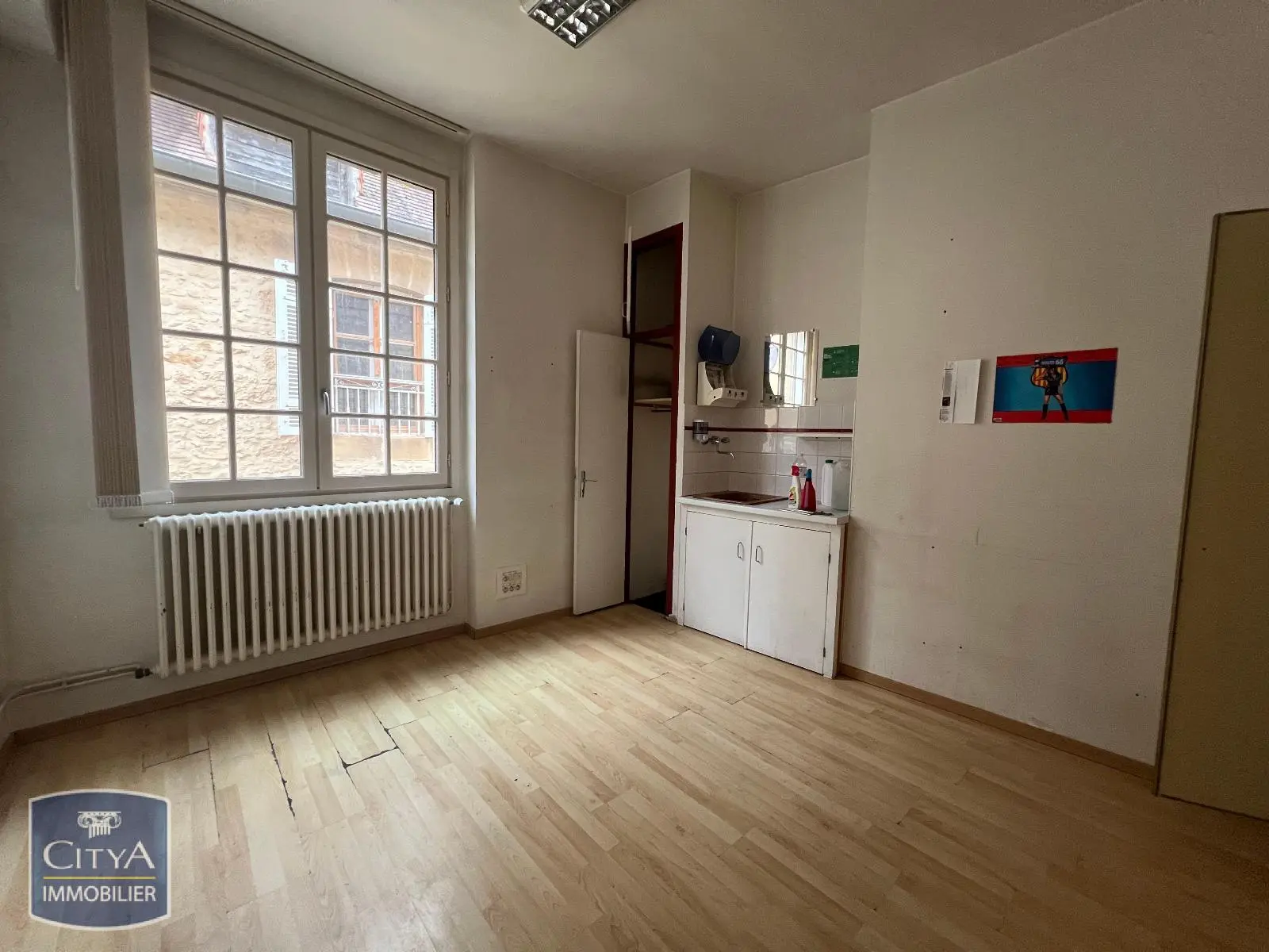 Photo 1 Immeuble 183.51m²