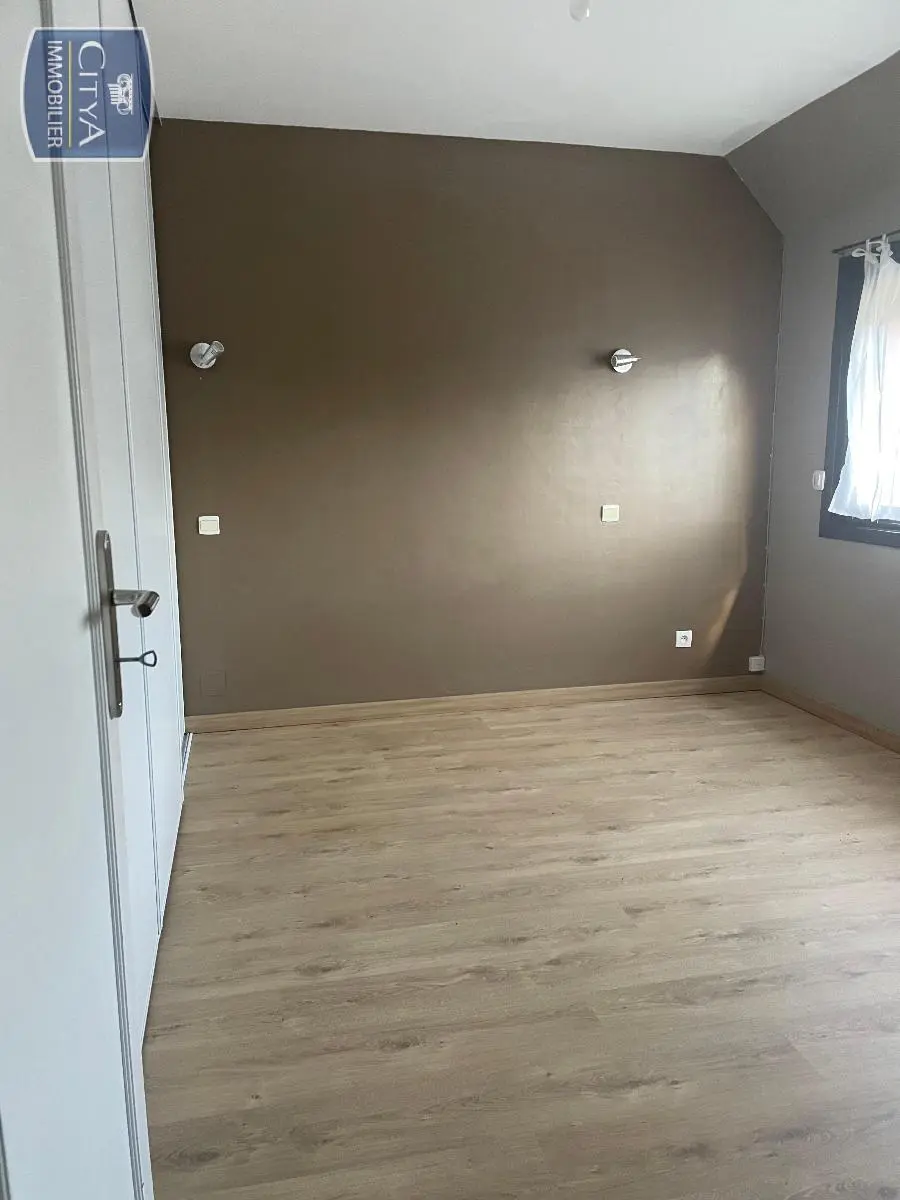 Photo 7 Maison 4 pièces 95.6m²