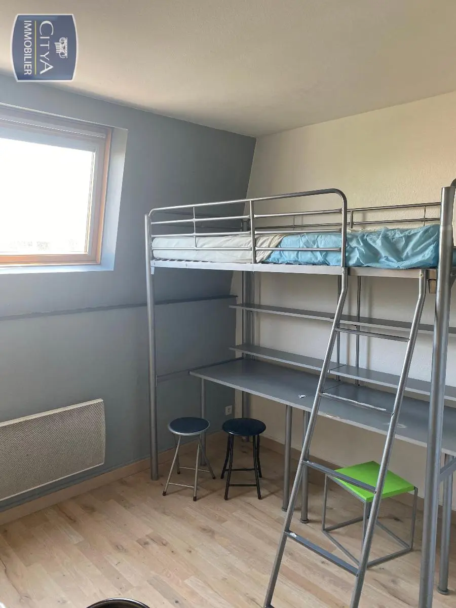 Photo 1 Appartement 1 pièce 15.24m²
