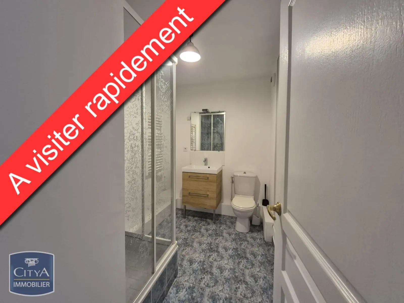 Photo 2 Appartement 1 pièce 26.89m²