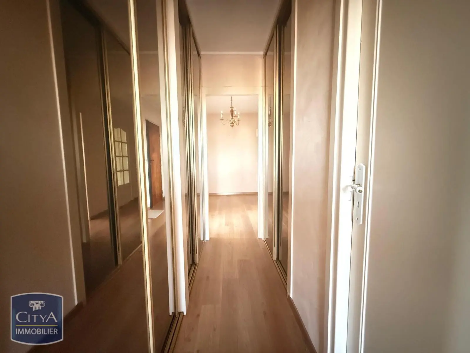 Photo 11 Appartement 3 pièces 87.8m²