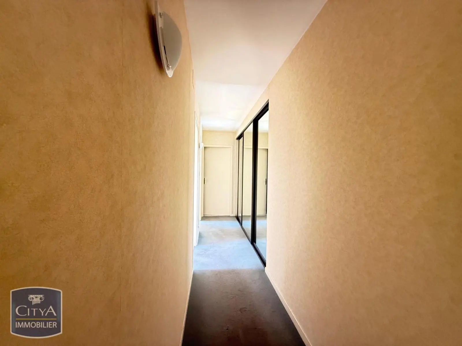 Photo 17 Appartement 4 pièces 113.73m²