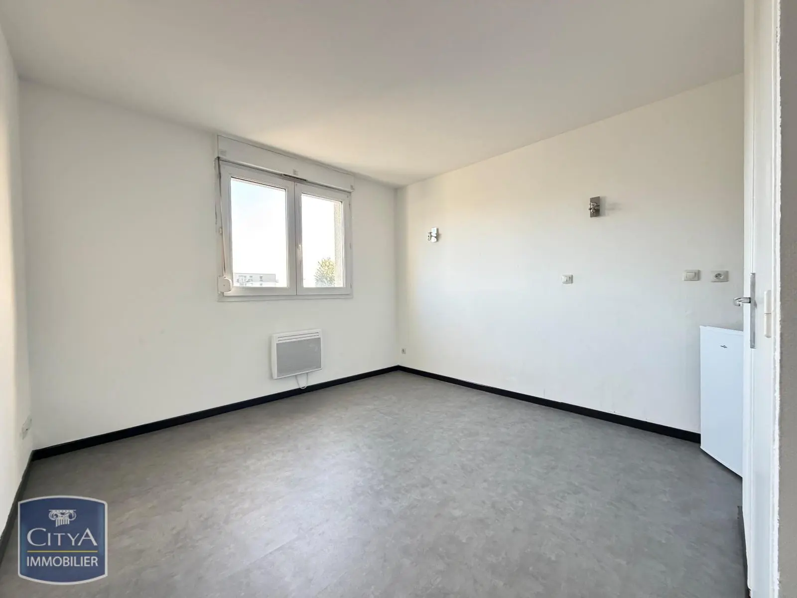 Photo 2 Appartement 1 pièce 18m²