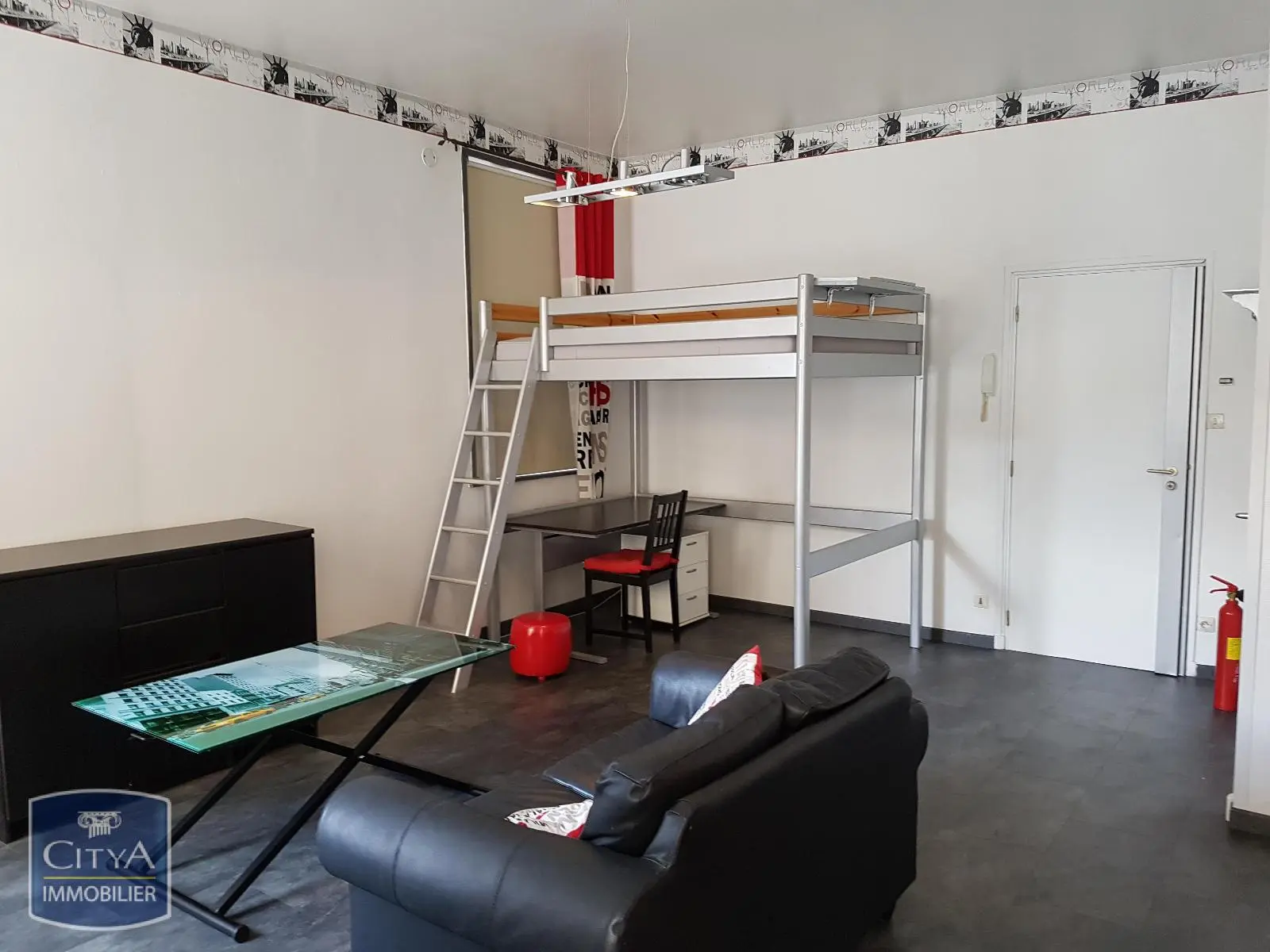 Photo 1 Appartement 1 pièce 32.3m²