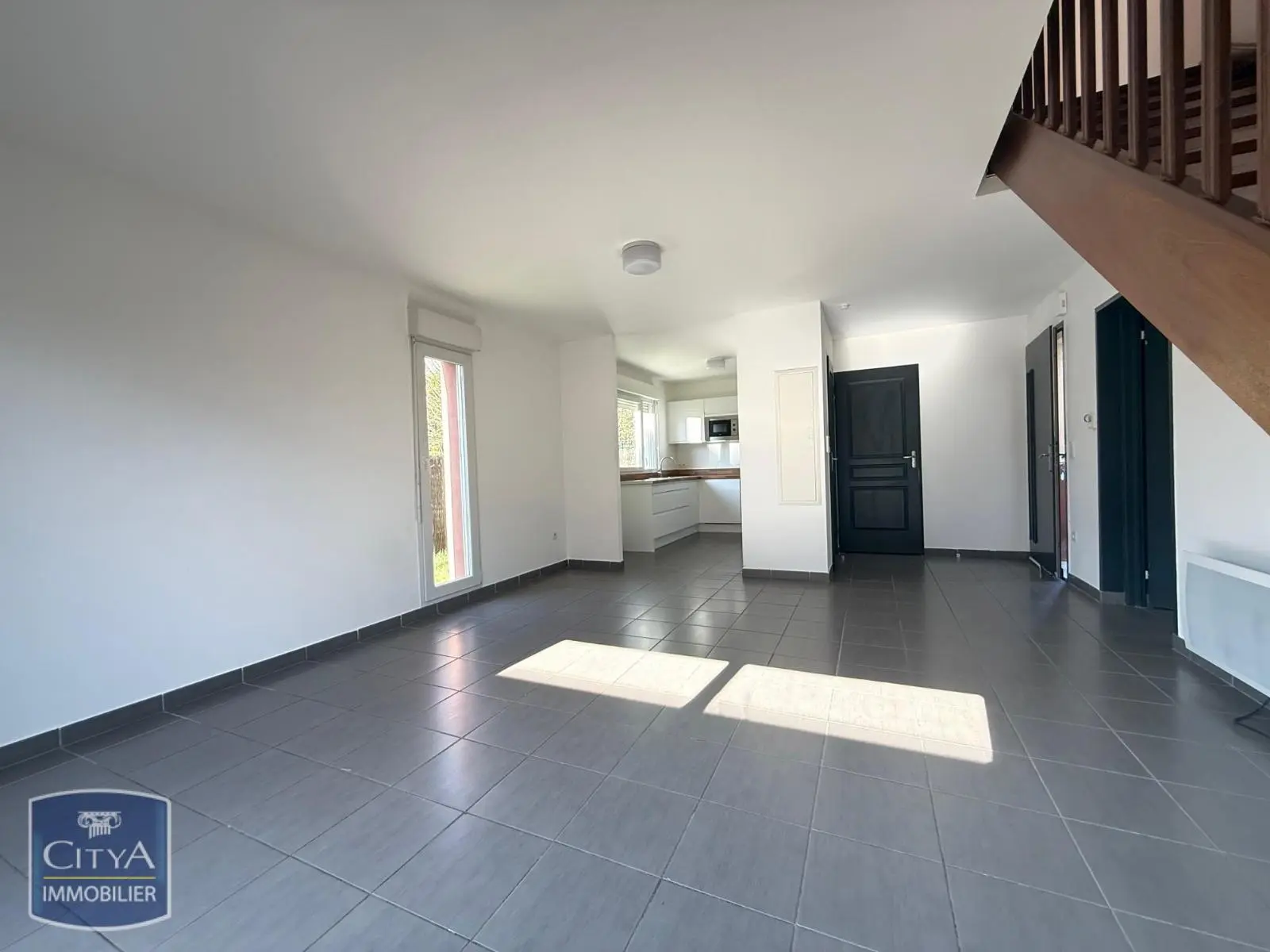 Photo 1 Maison 4 pièces 87.35m²