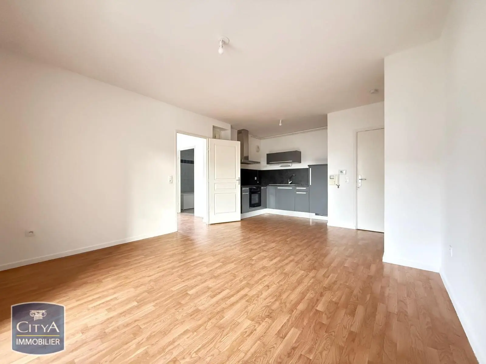 Photo 2 Appartement 2 pièces 39.8m²