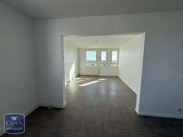 Photo 3 Appartement 2 pièces 79.2m²