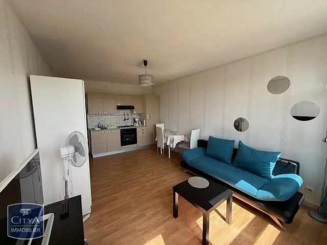 Photo 2 Appartement 1 pièce 25.78m²