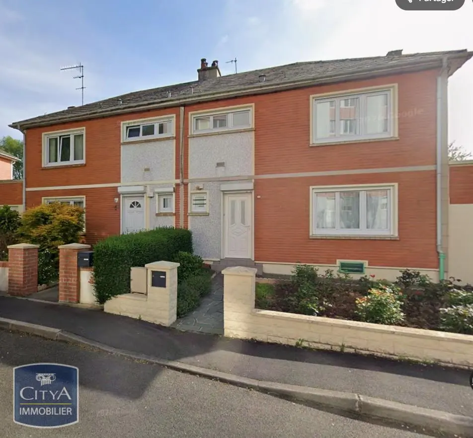 Photo 1 Maison 4 pièces 77.74m²