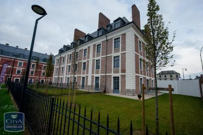 Photo 1 Appartement 4 pièces 89.94m²