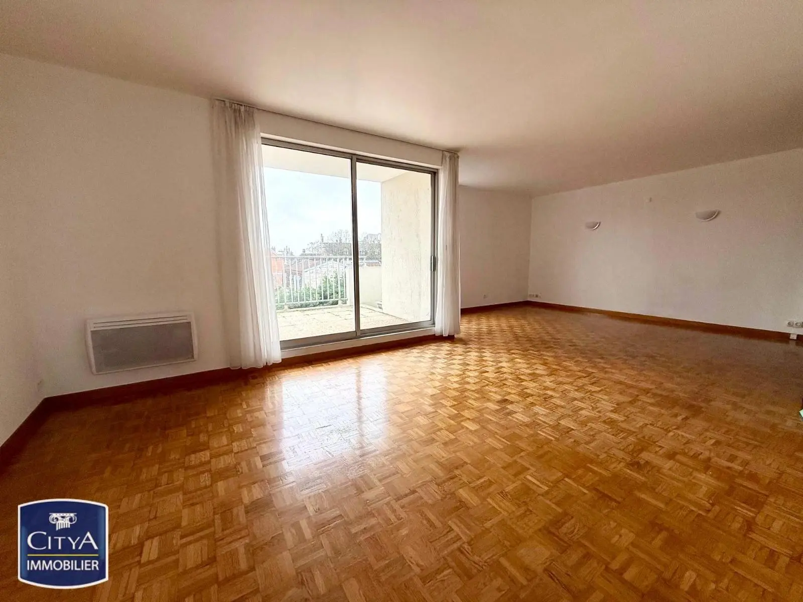 Photo 2 Appartement 4 pièces 113.73m²