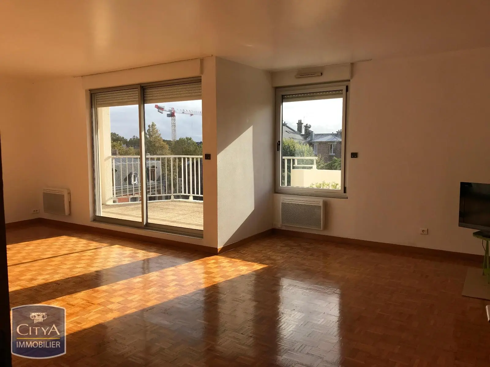 Photo 1 Appartement 4 pièces 113.73m²