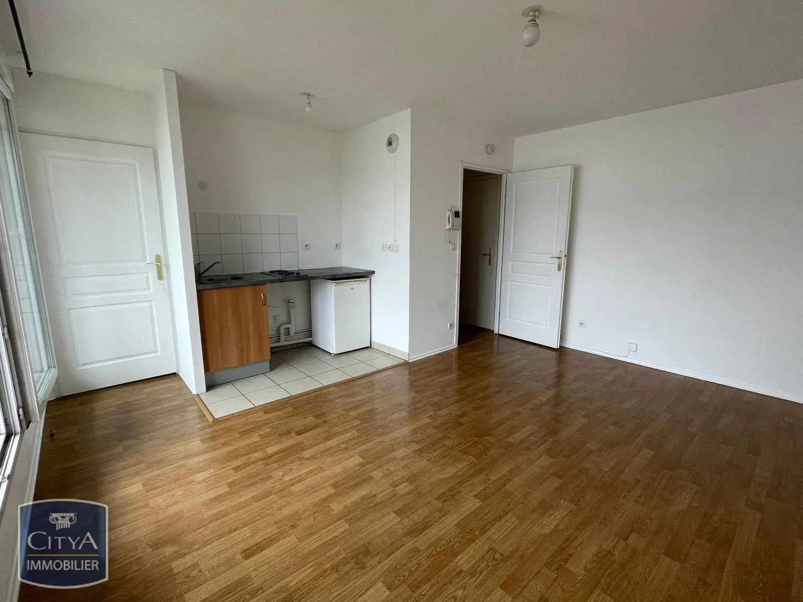 Photo 2 Appartement 2 pièces 32.17m²