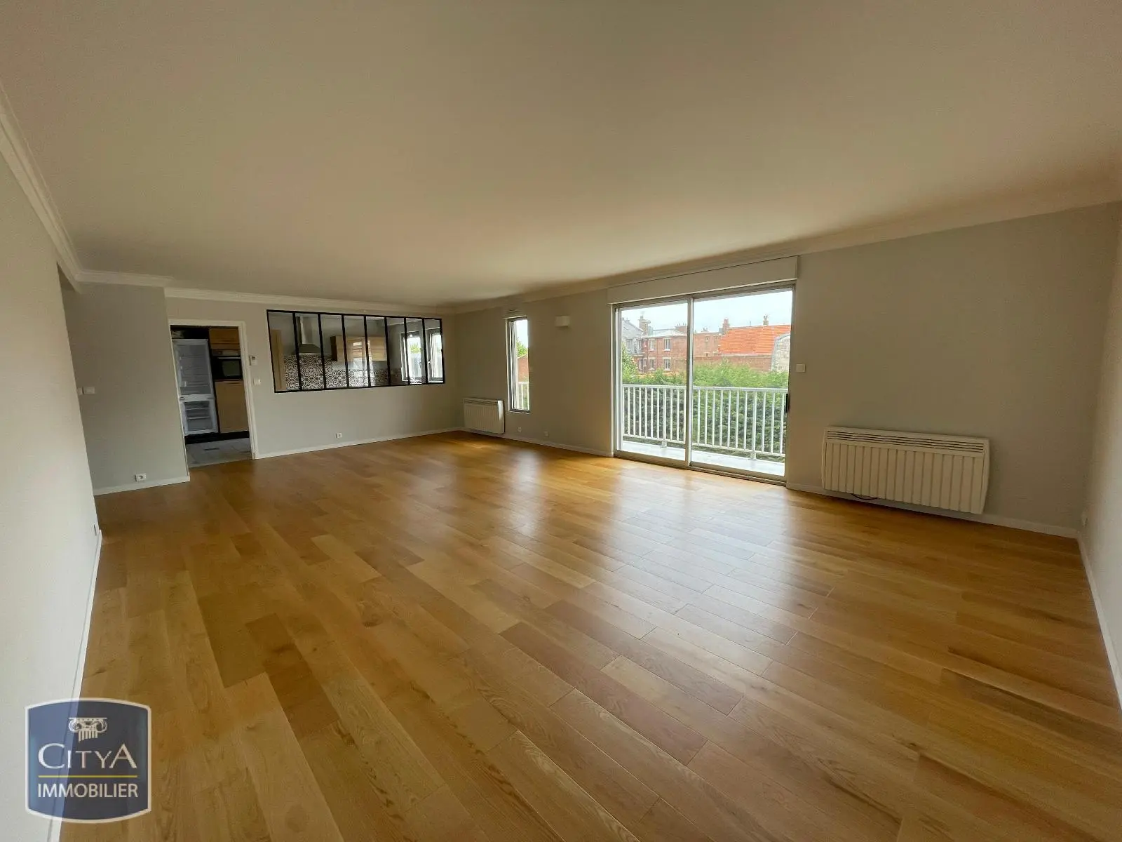 Photo 1 Appartement 4 pièces 129.85m²