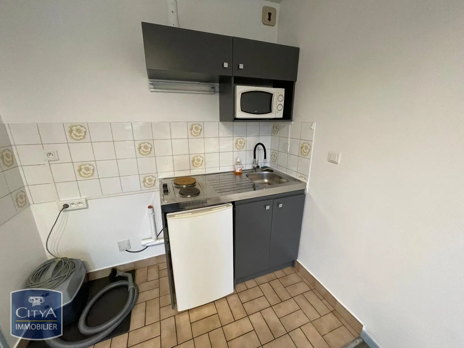Photo 2 Appartement 1 pièce 20m²