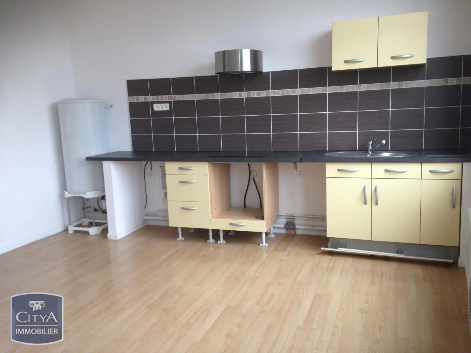 Photo 1 Appartement 2 pièces 57.56m²