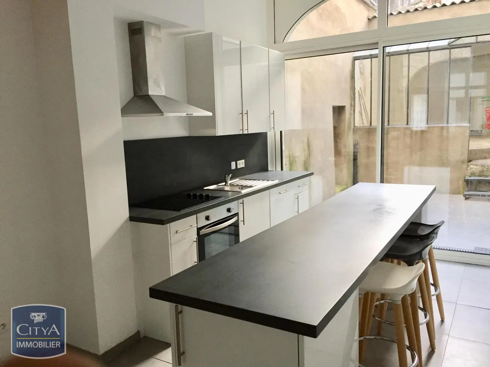 Photo 1 Maison 4 pièces 95.22m²