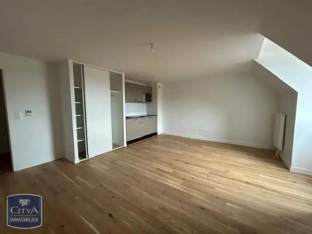 Photo 1 Appartement 1 pièce 35.69m²
