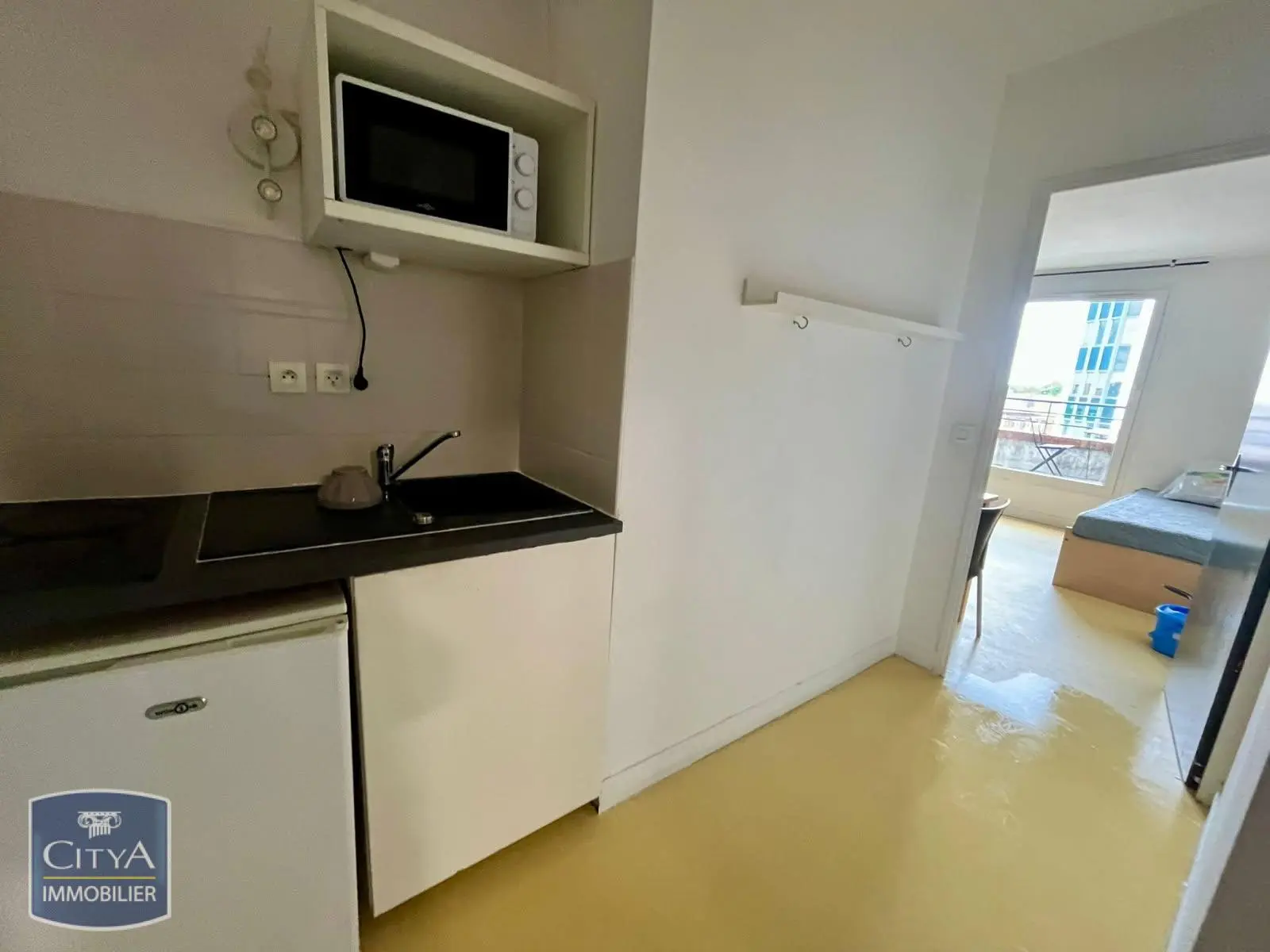 Photo 2 Appartement 1 pièce 23.07m²