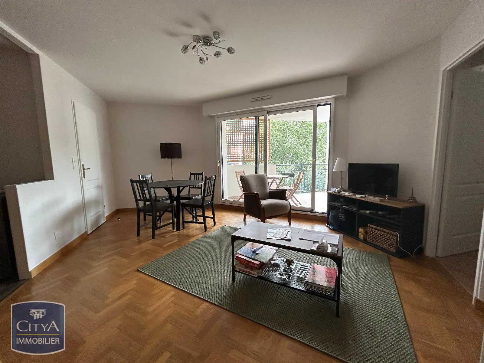 Photo 1 Appartement 2 pièces 41.3m²