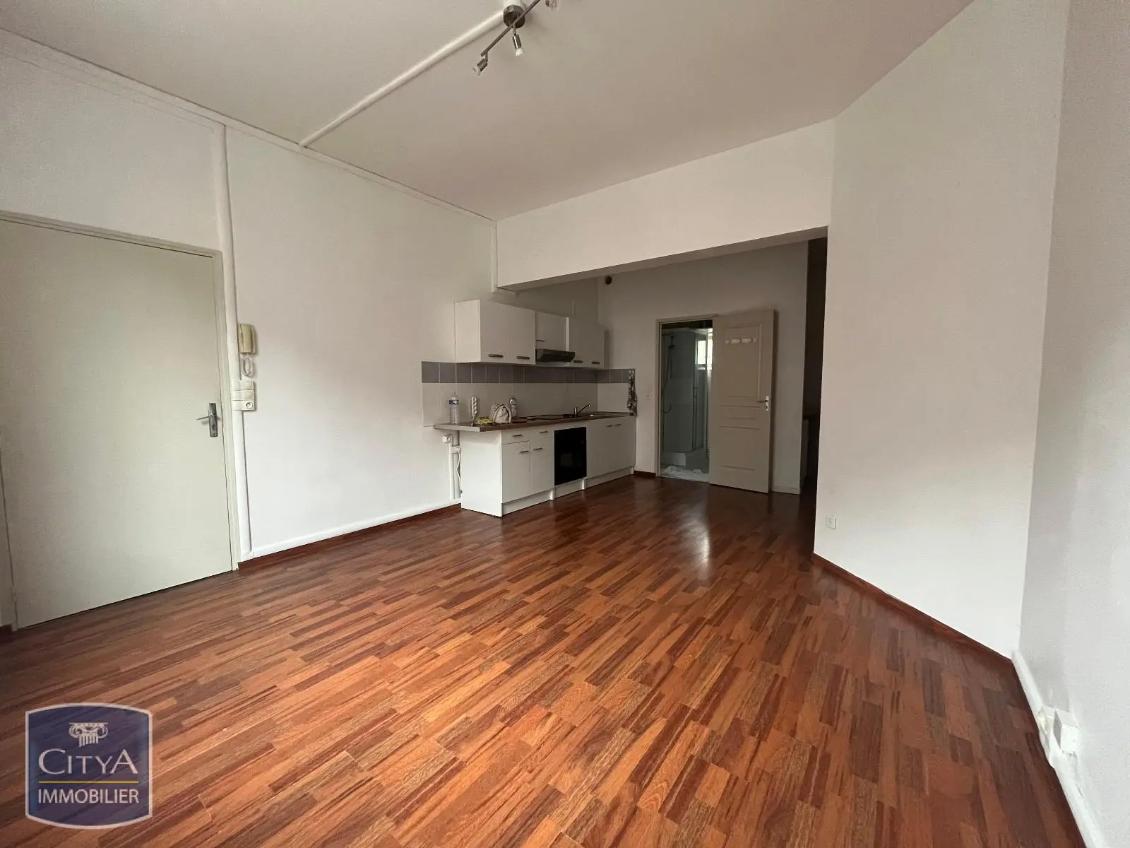 Photo 1 Appartement 2 pièces 34m²