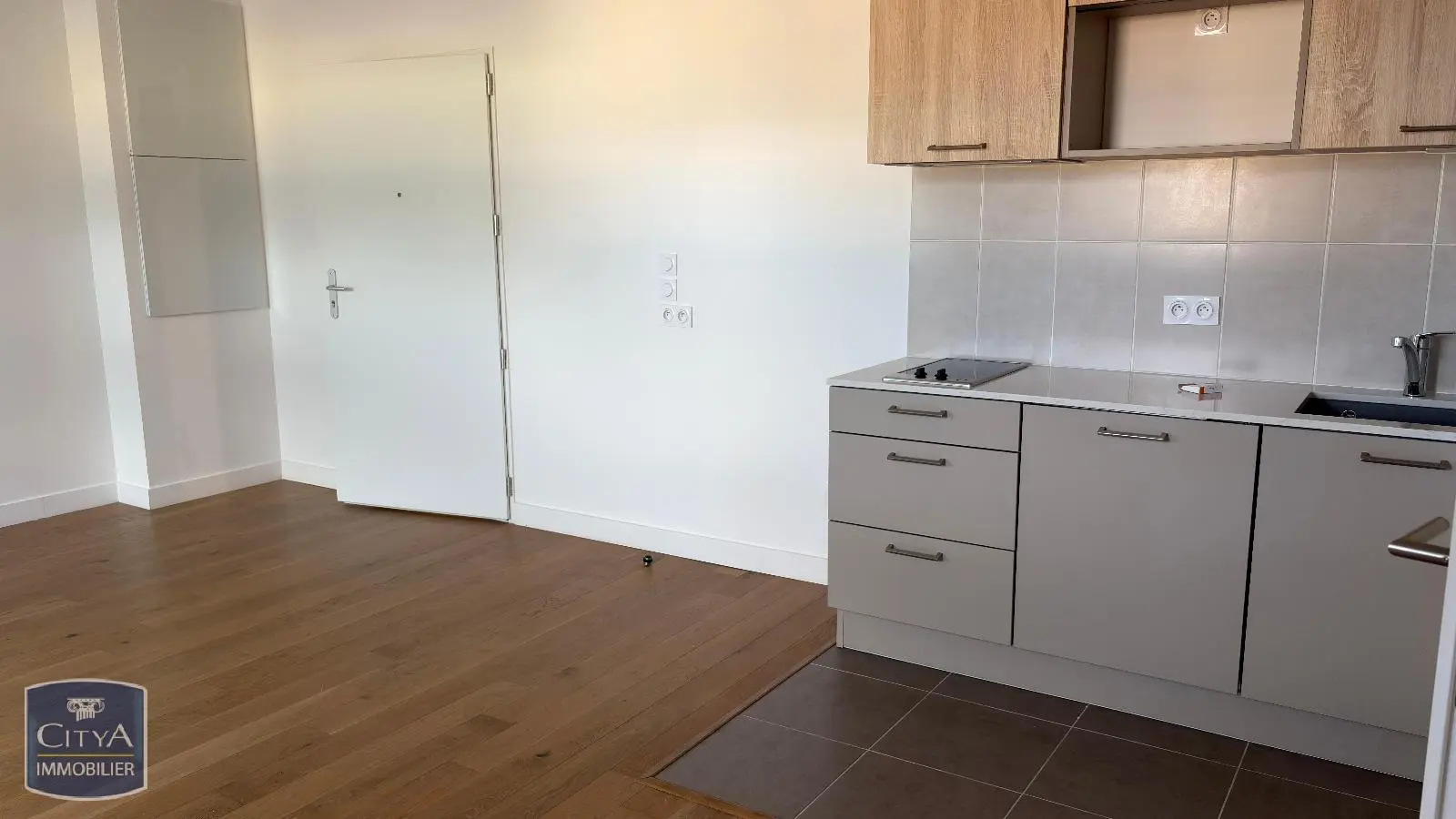 Photo 3 Appartement 1 pièce 29.17m²