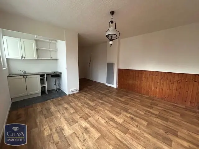 Photo 2 Appartement 1 pièce 25.06m²