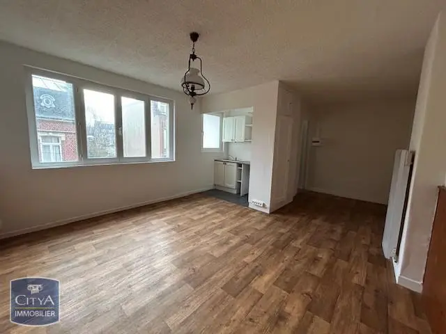 Photo 1 Appartement 1 pièce 25.06m²