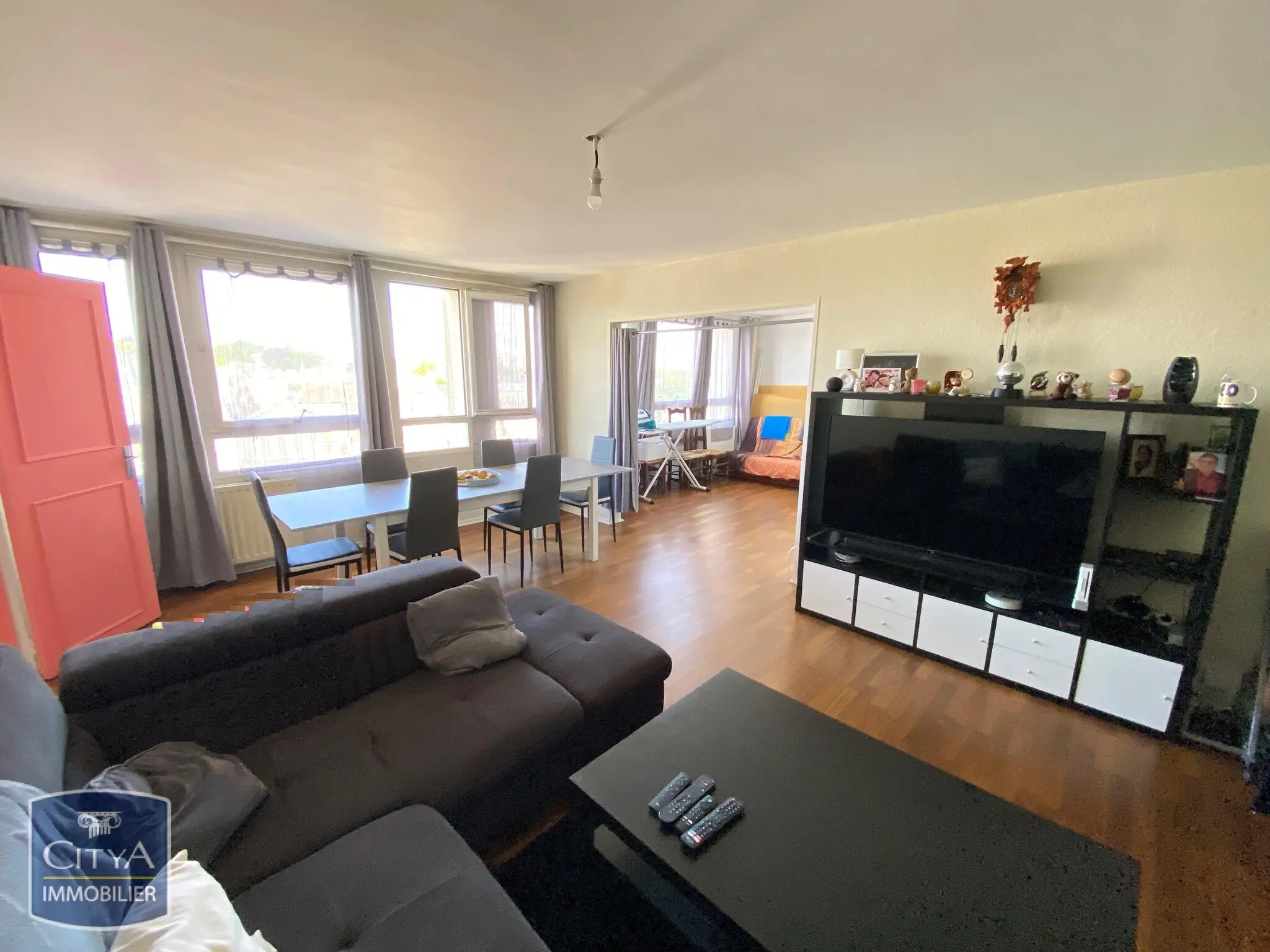 Photo 2 Appartement 3 pièces 79.68m²