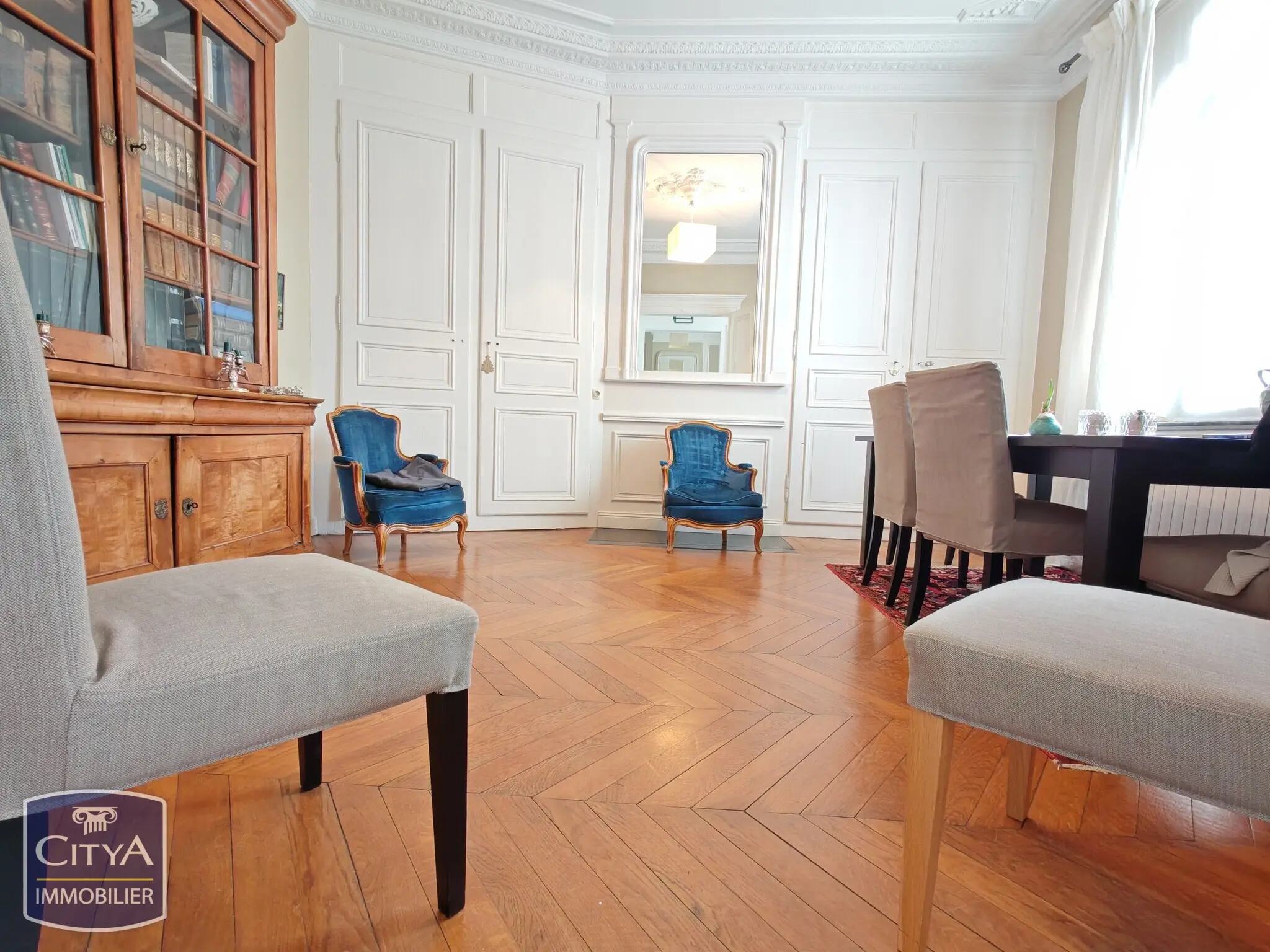 Photo 8 Maison 11 pièces 227m²