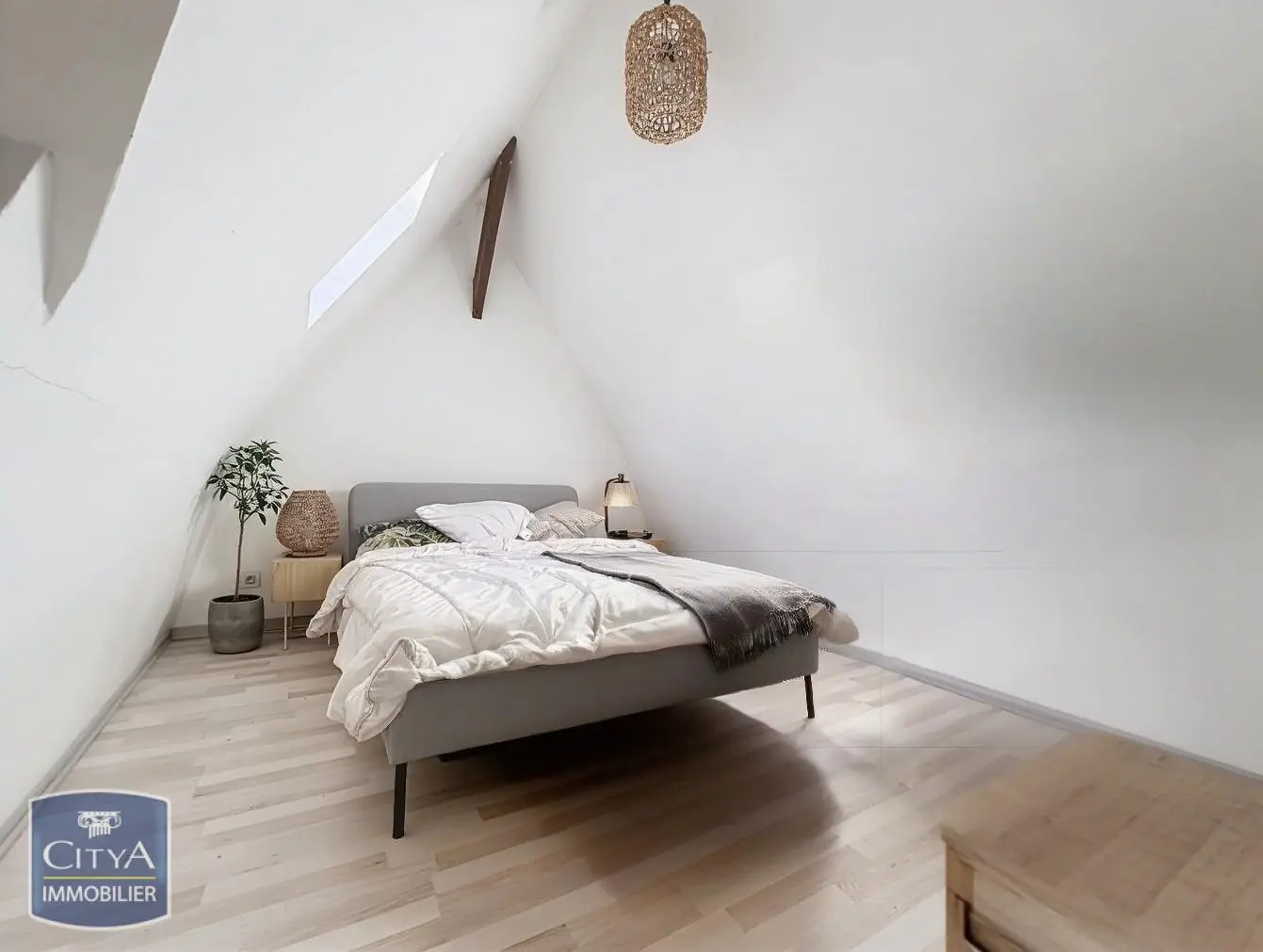 Photo 2 Immeuble 207m²