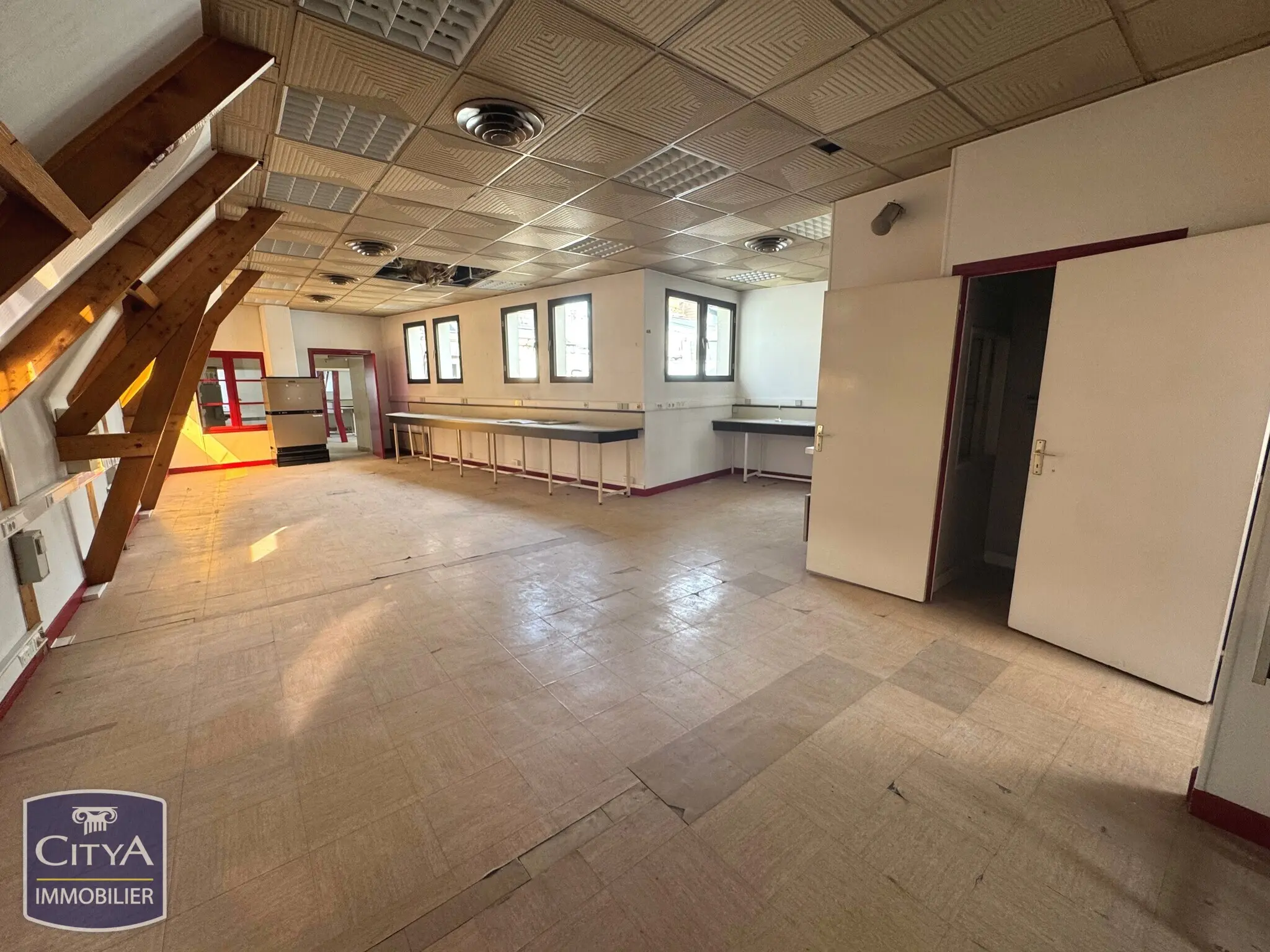 Photo 9 Immeuble 703m²