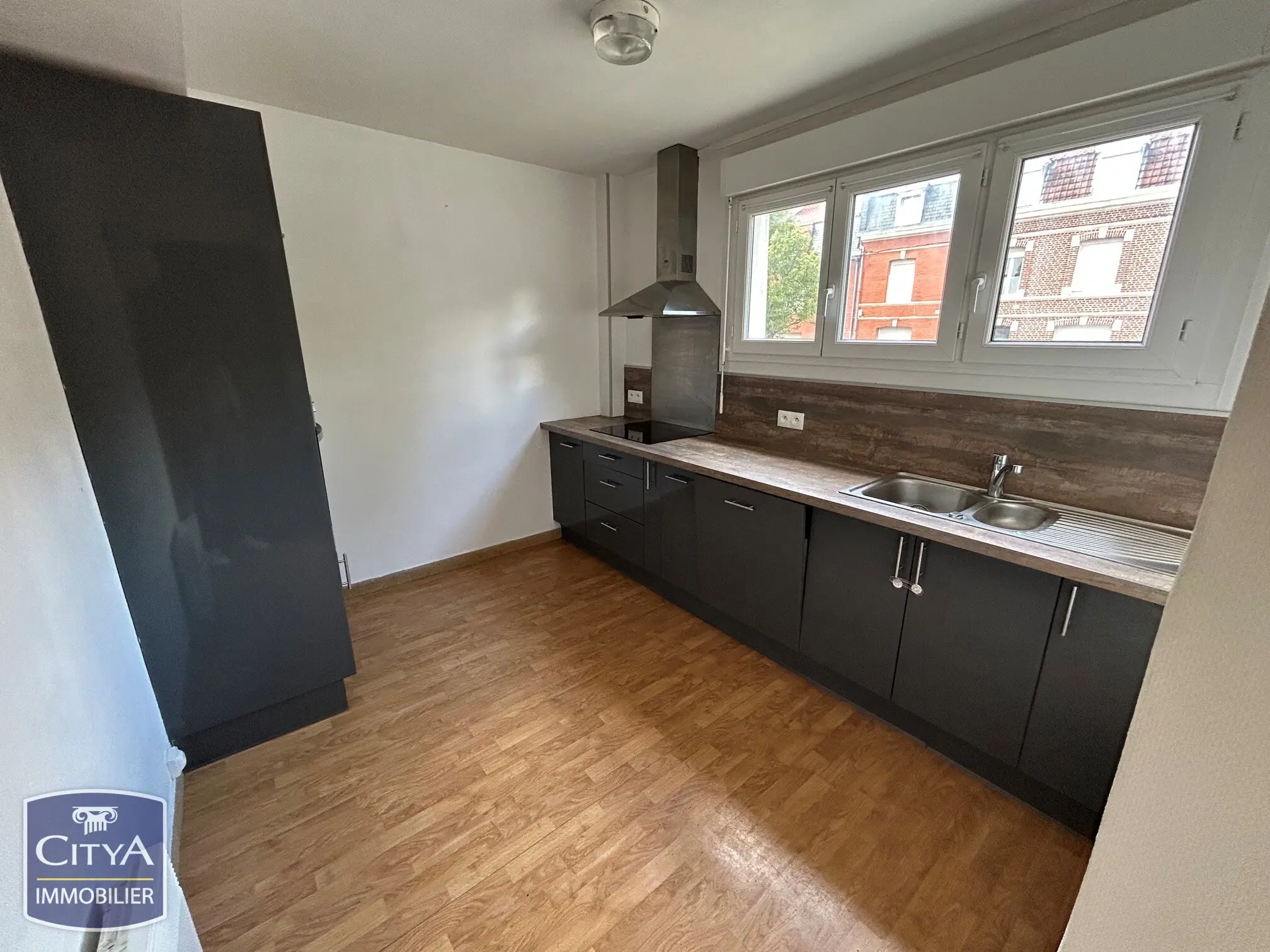 Photo 3 Maison 4 pièces 75m²